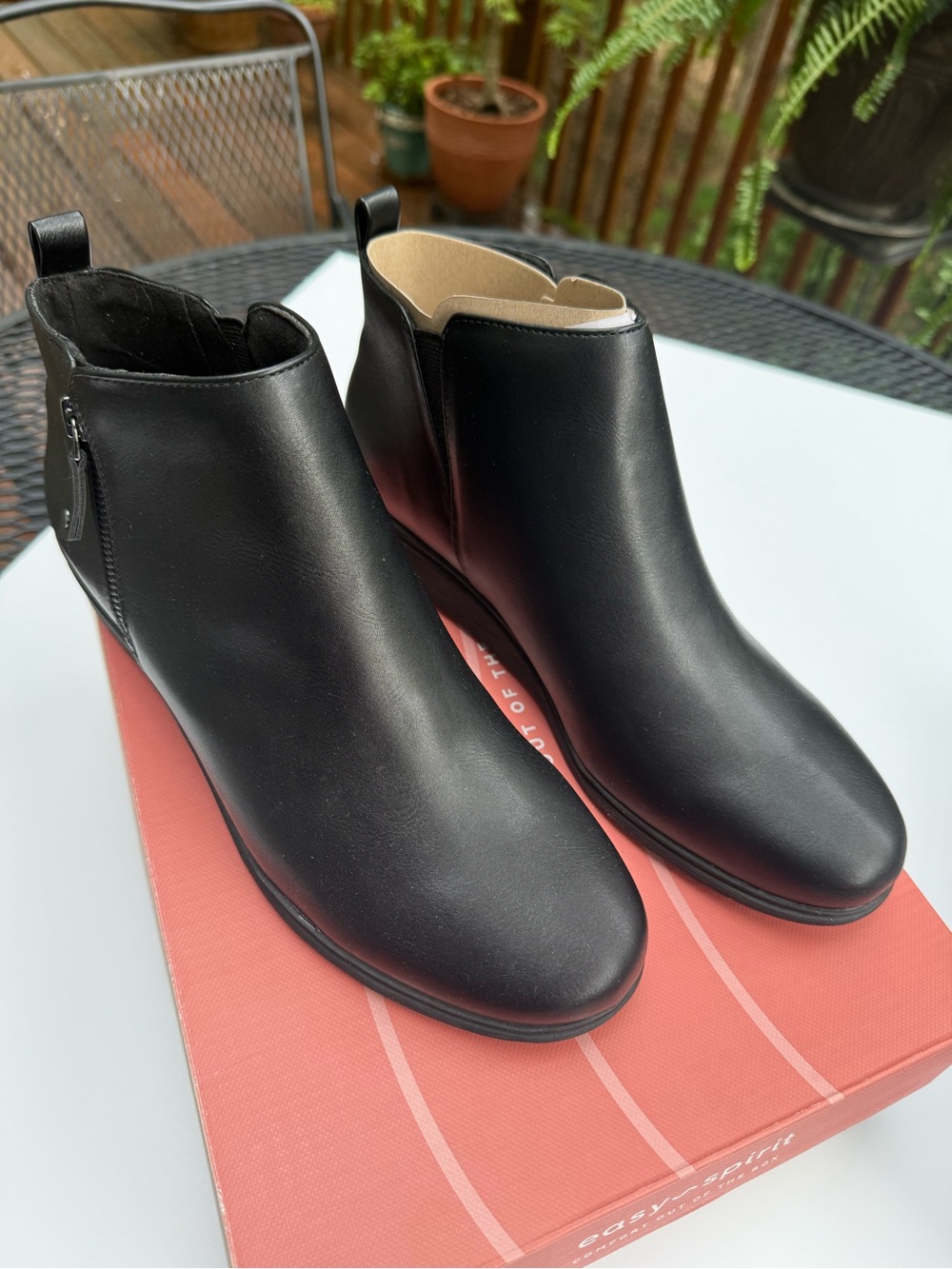 Easy Spirit Women’s Yena Wedge Boots Black Size 9 1/2 M  New  faux leather